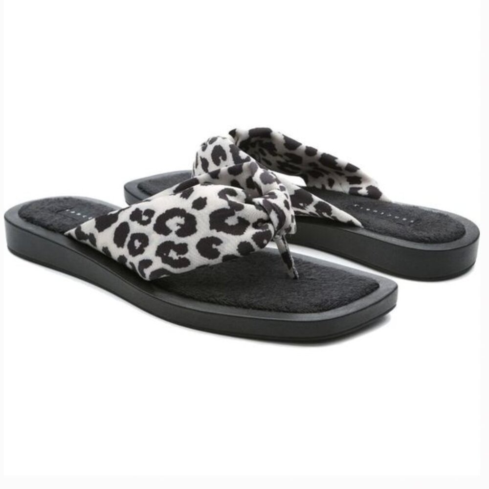 Sanctuary leopard Muse Black Thong Slip On Sandal Flip-Flops 8